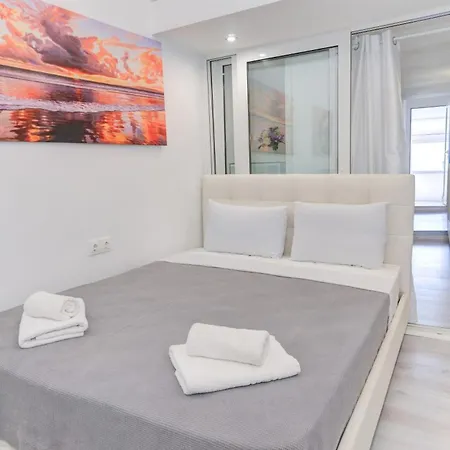 Apartment Little Venice Picturesque House Above The Waves Mykonos Town